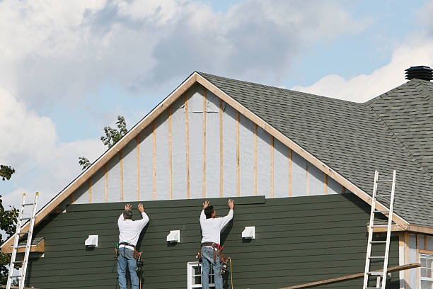 Professional Siding Replacement technician working in Rice, MN